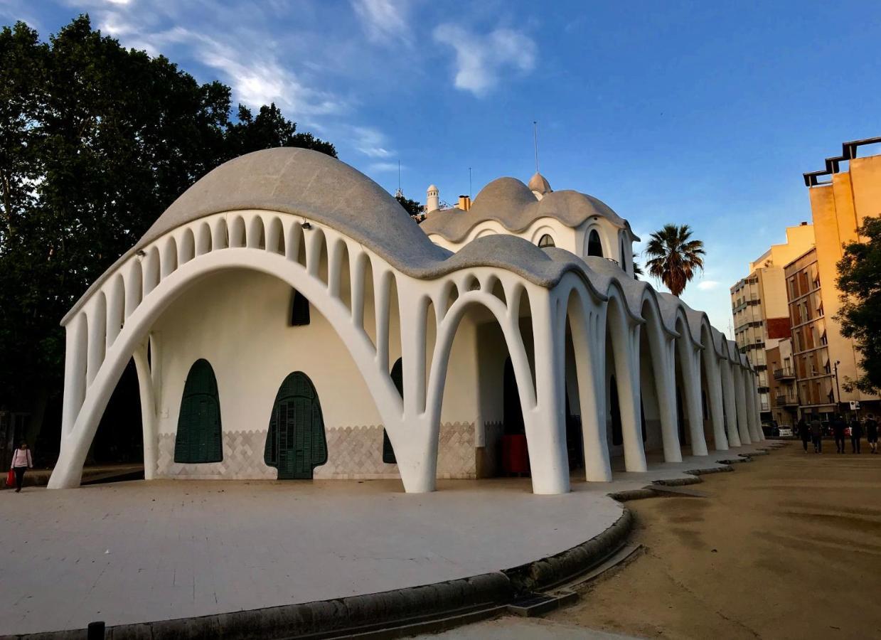شقة Piso Centrico Con Parking A 20Min De Barcelona تيراسا المظهر الخارجي الصورة