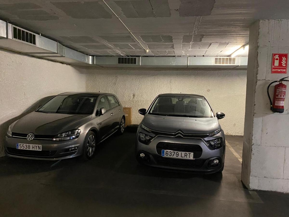 شقة Piso Centrico Con Parking A 20Min De Barcelona تيراسا المظهر الخارجي الصورة